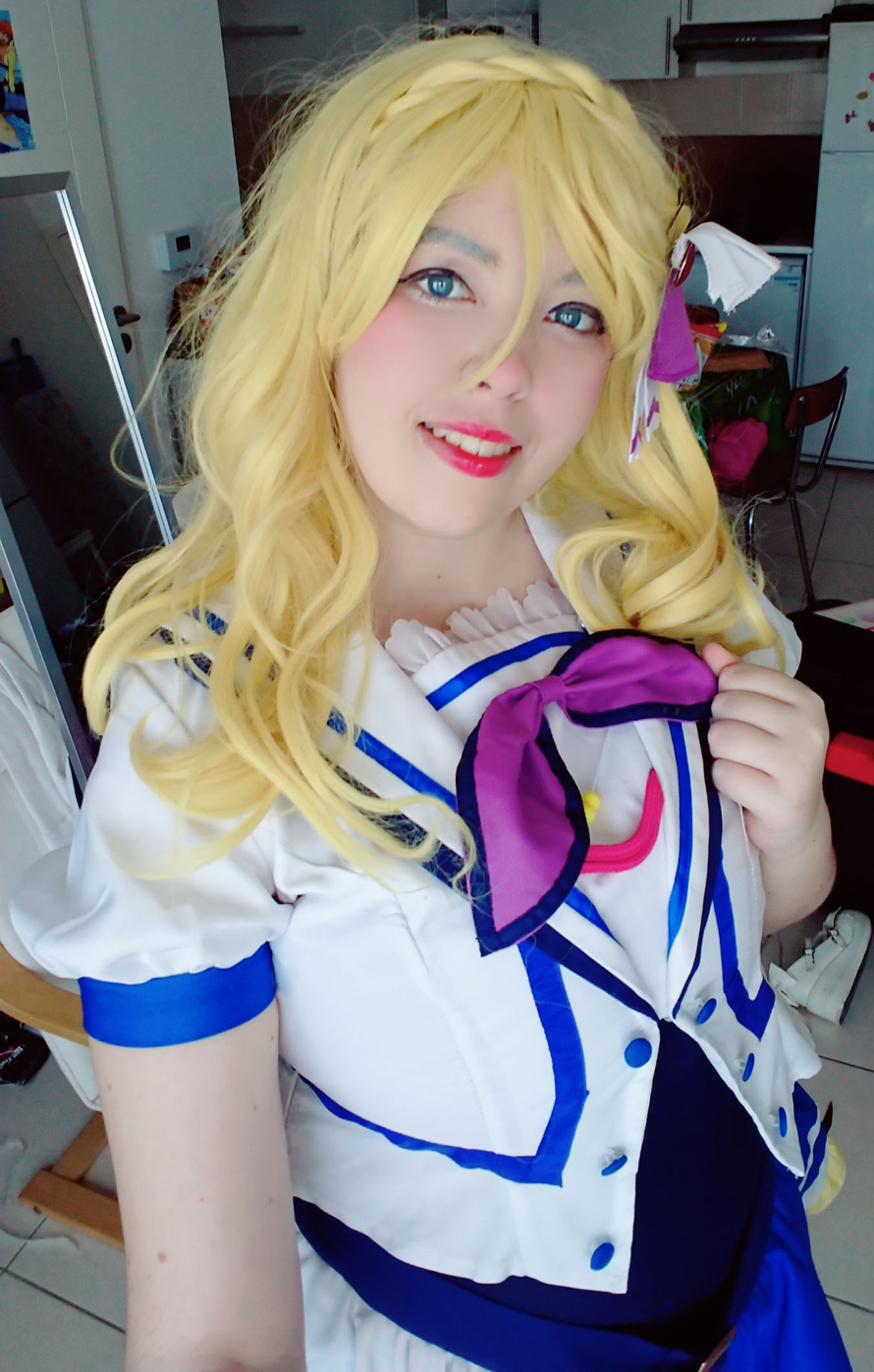 Just wanted to share my Mari cosplay. I've sold it but i will definitivly rebuy a wig to redo her...