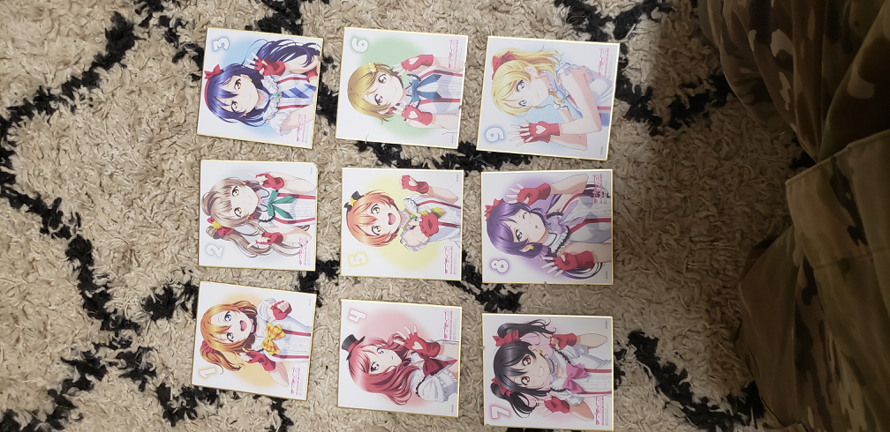 Got these neat cards that came with the 9th anniversary Muse box set.