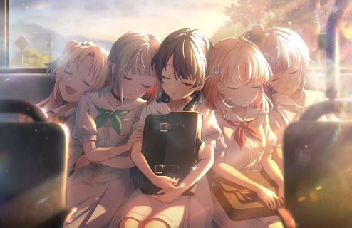 UR Sayaka Murano Moodmaker